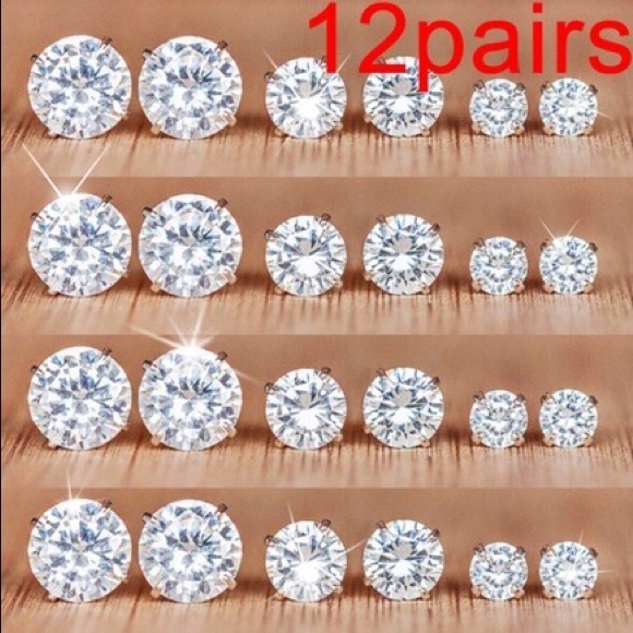Jewelry - 12 Pairs of Round Rhinestone Stud Earrings